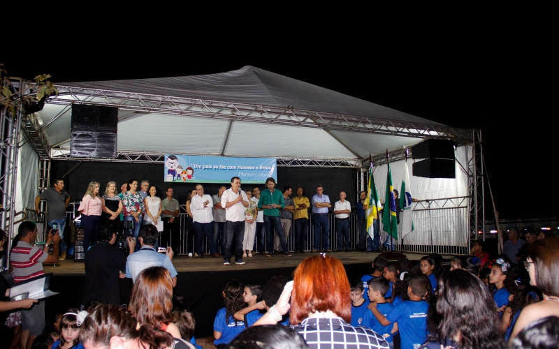 Inauguração da Escola Municipal Monteiro Lobato