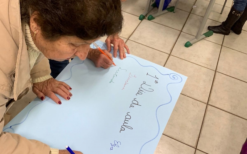 Programa Alfabetiza Paraná é implementado no município e reacende o sonho de aprender