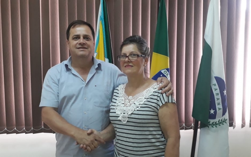 TRANSMISSÃO DE CARGO DO PREFEITO PARA A VICE-PREFEITA.