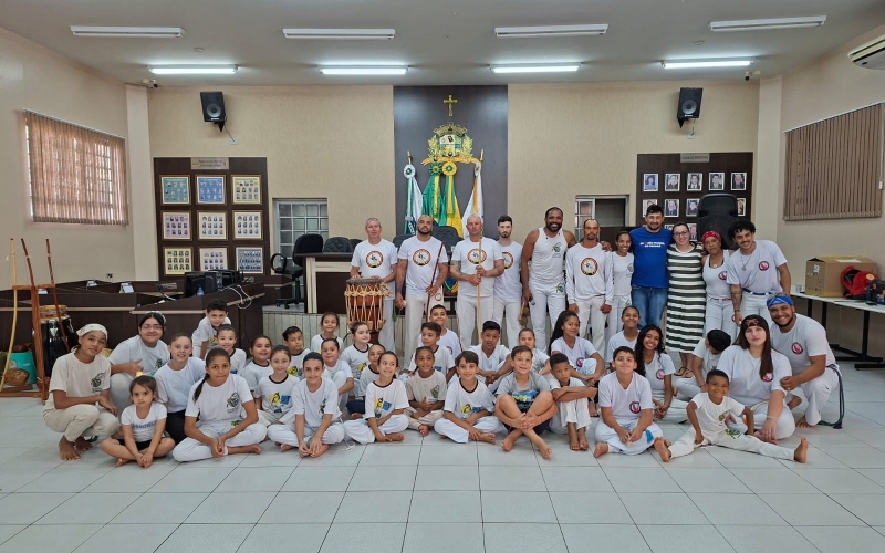 Aprendizado, respeito e tradição: roda de capoeira realizada pelo Projeto Ammigo proporciona experiências de cultura e integração